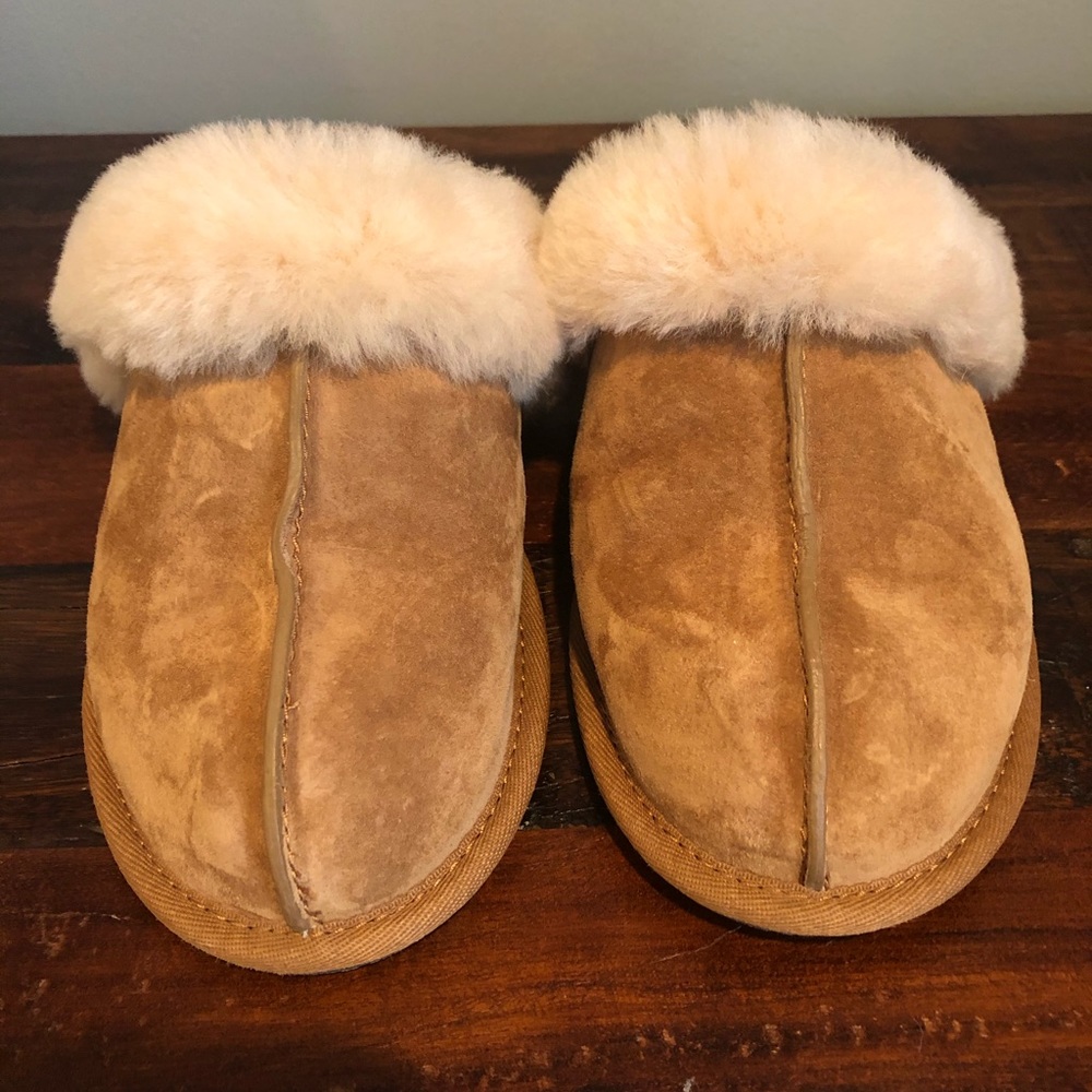 Ugg slippers